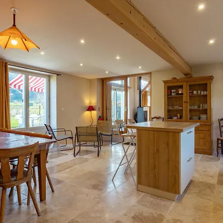 Hébergement de vacances L'eco-logis Du Clos Des Tilleuls Die